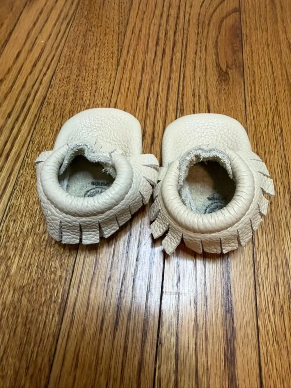 Freshly Picked Birch Moccasin - Baby shoe. Size 1 (3-6 months)